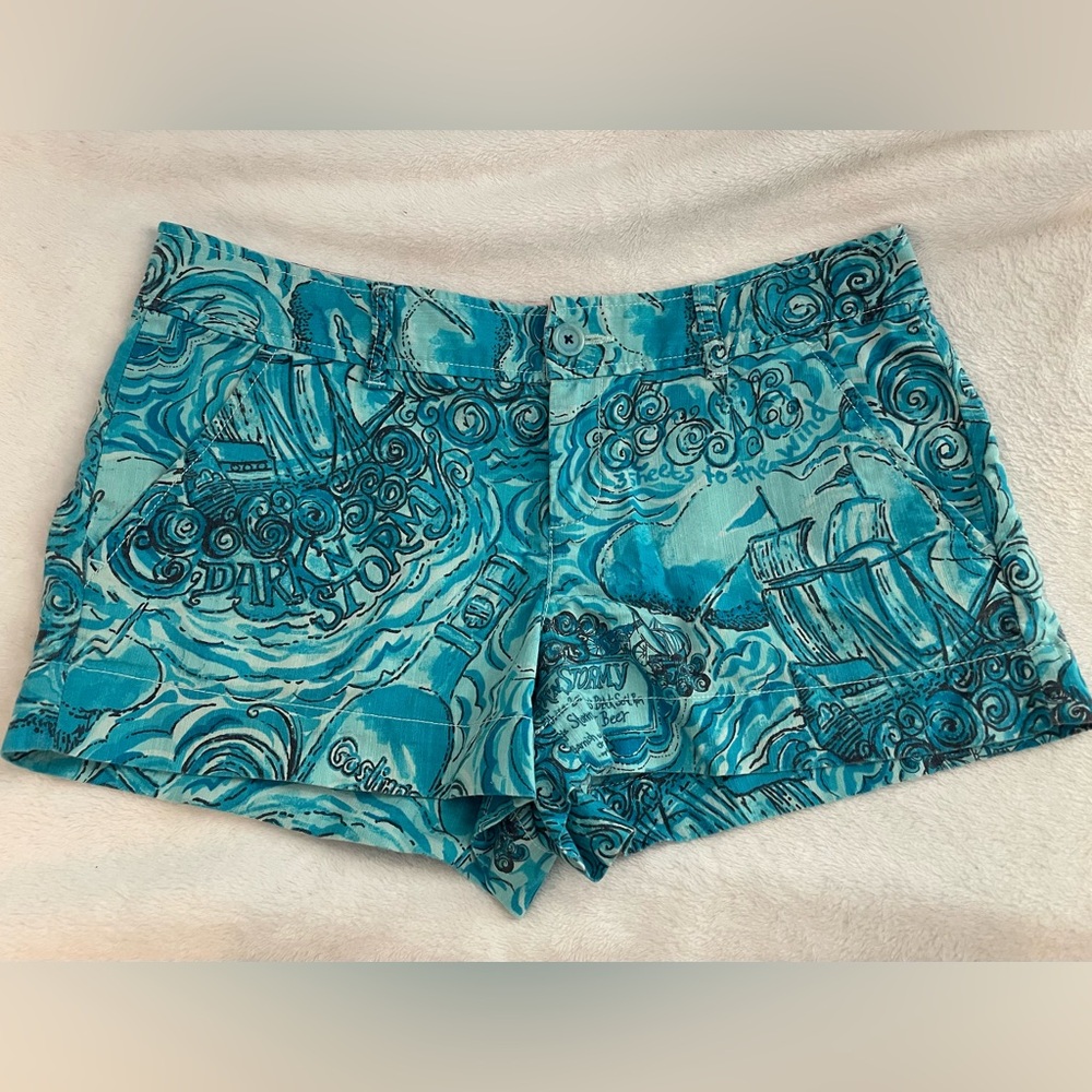 EUC Lilly Pulitzer Originals DNS Dark N Stormy Shorts Size 6